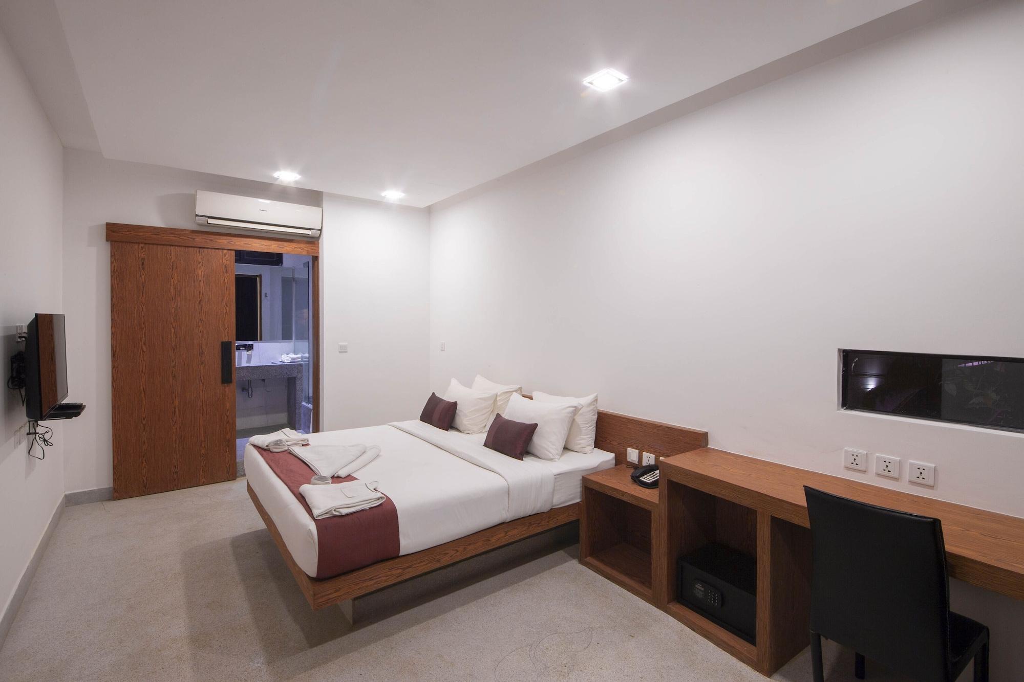 Bopha Bassac Boutique Hotel Пном Пен Екстериор снимка